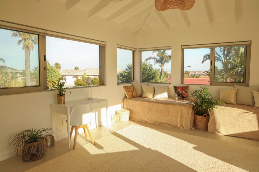 To Let 3 Bedroom Property for Rent in Flamingo Vlei Western Cape